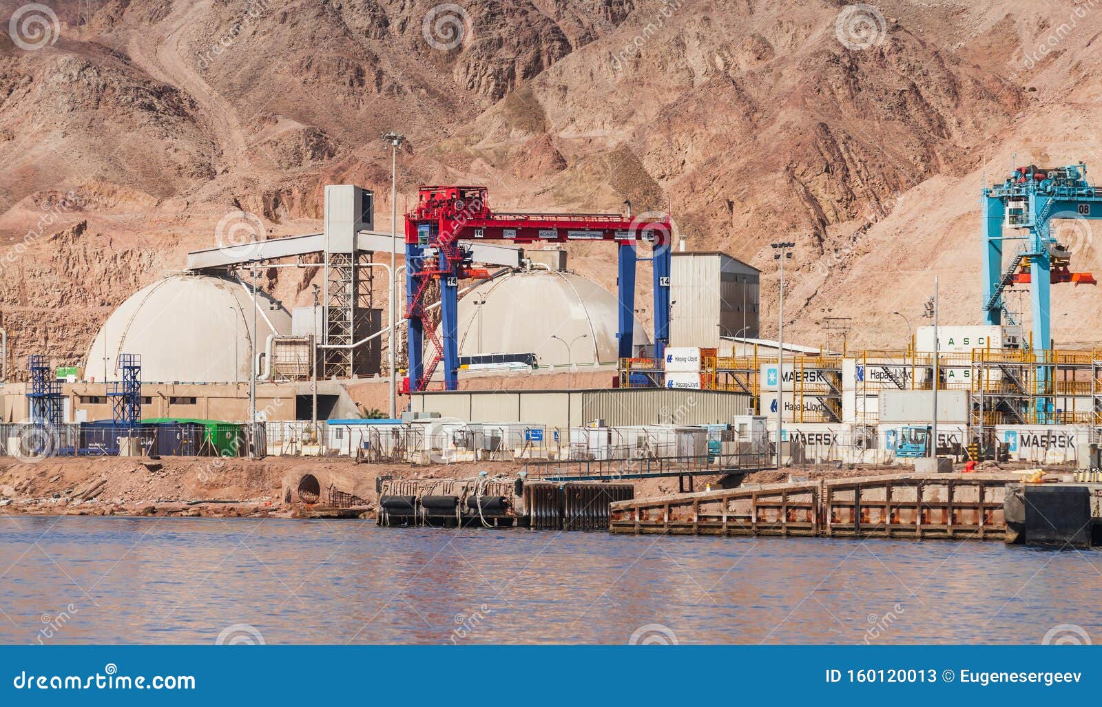 étnico Platillo yo mismo Aqaba Container Terminal, Jordan Editorial Stock Photo - Image of jordan,  water: 160120013