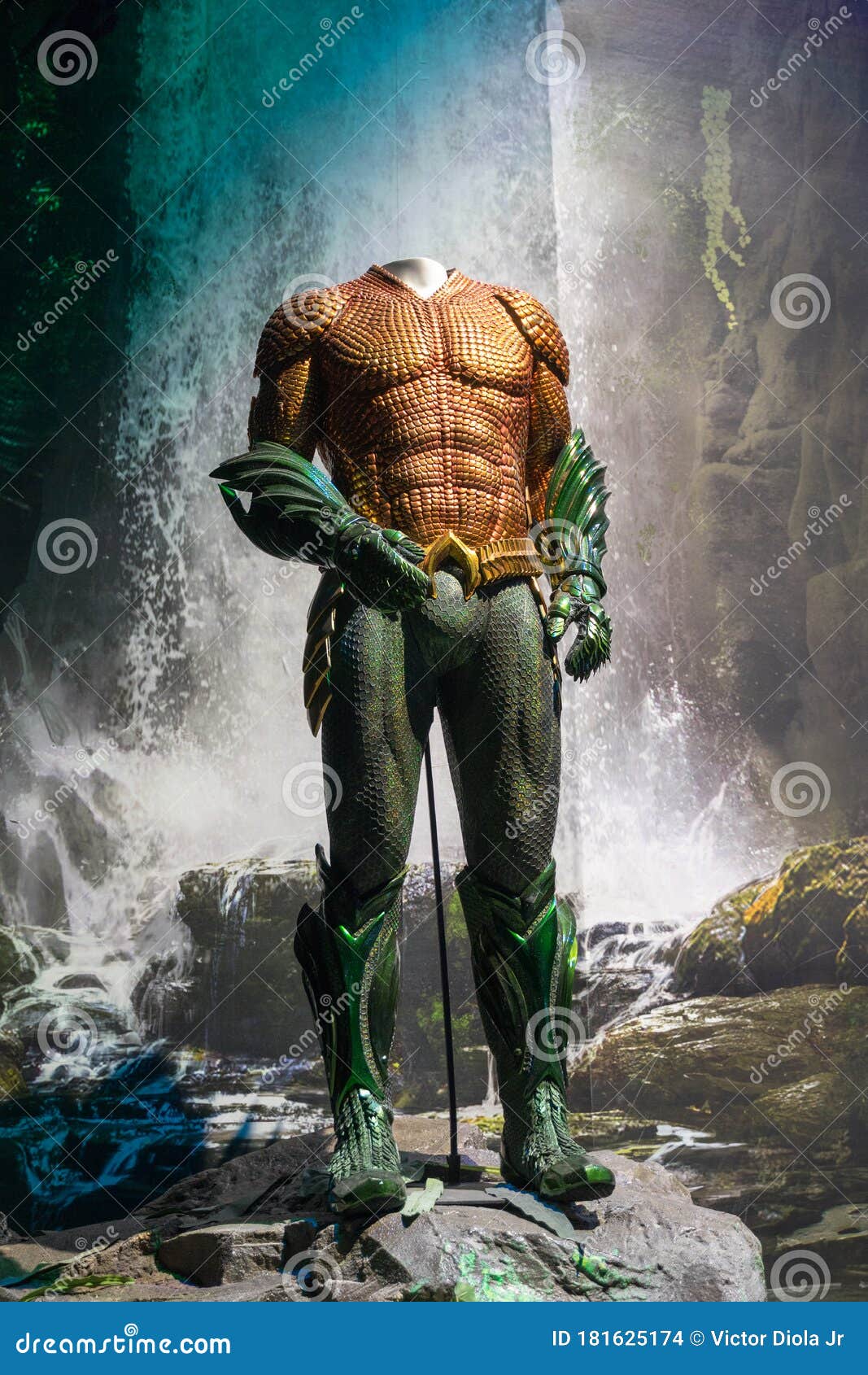 Aquaman Movie Exhibition Aquaman Suit Editorial Stock Image - Image of  name, visitors: 181625174