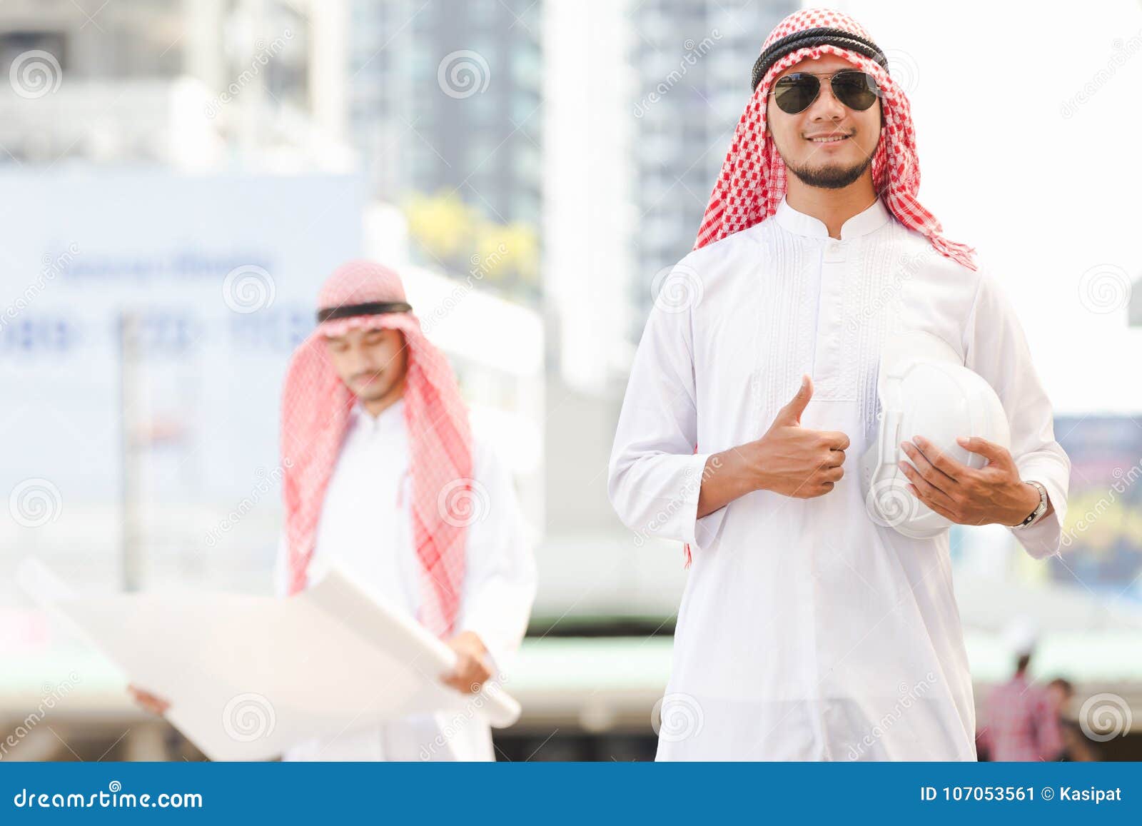 Arab business stock image. Image of browsing, hand, hands - 107053561