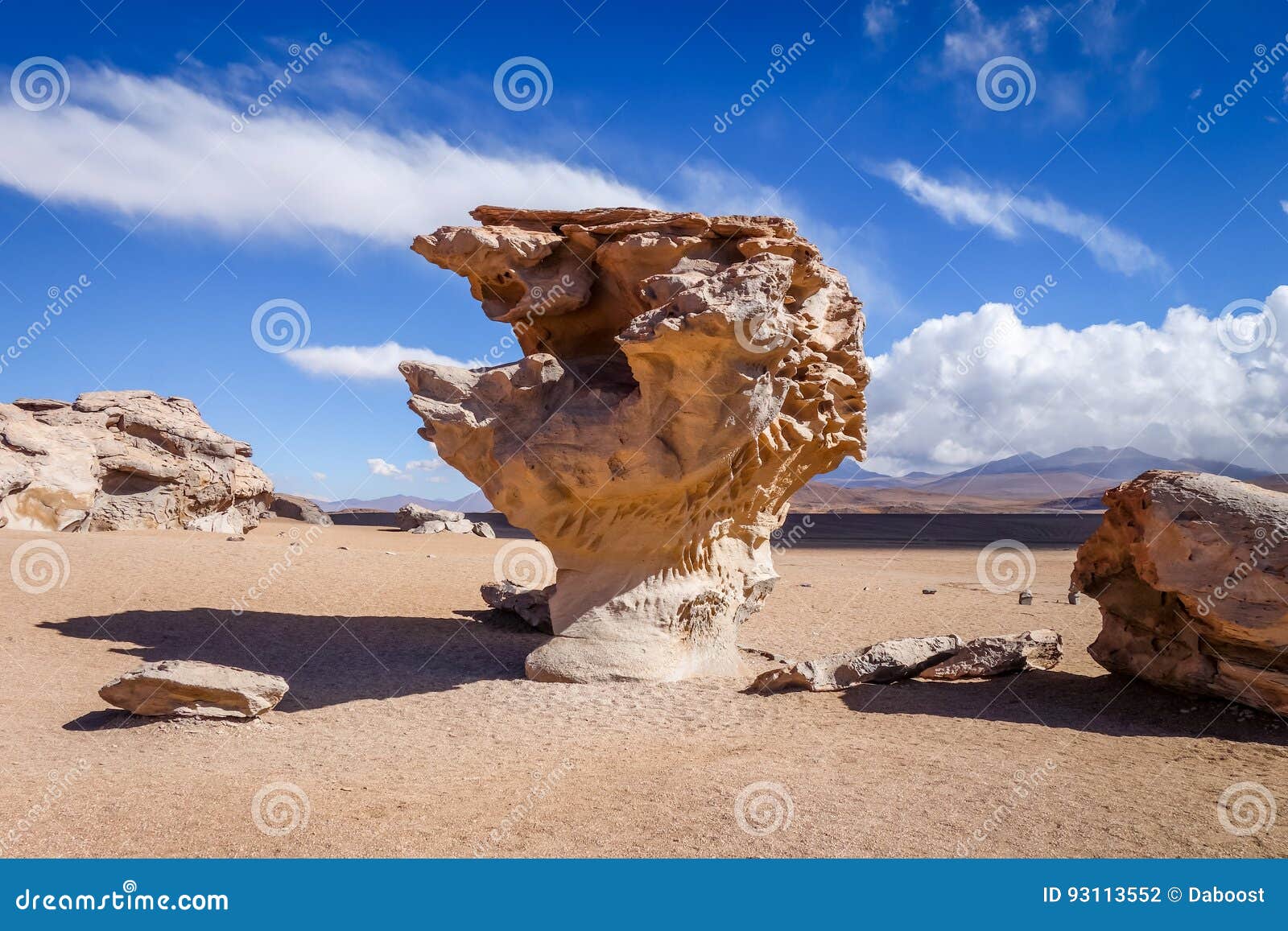 arbol de piedra in siloli desert, sud lipez reserva, bolivia