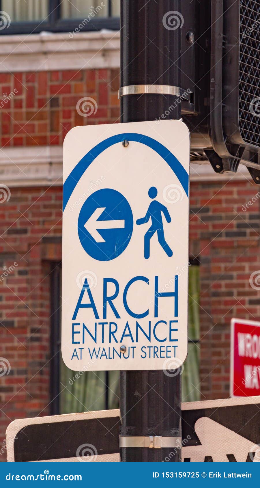 Arch Entrance At Walnut Street In St. Louis - SAINT LOUIS. USA - JUNE 19, 2019 Editorial Image ...