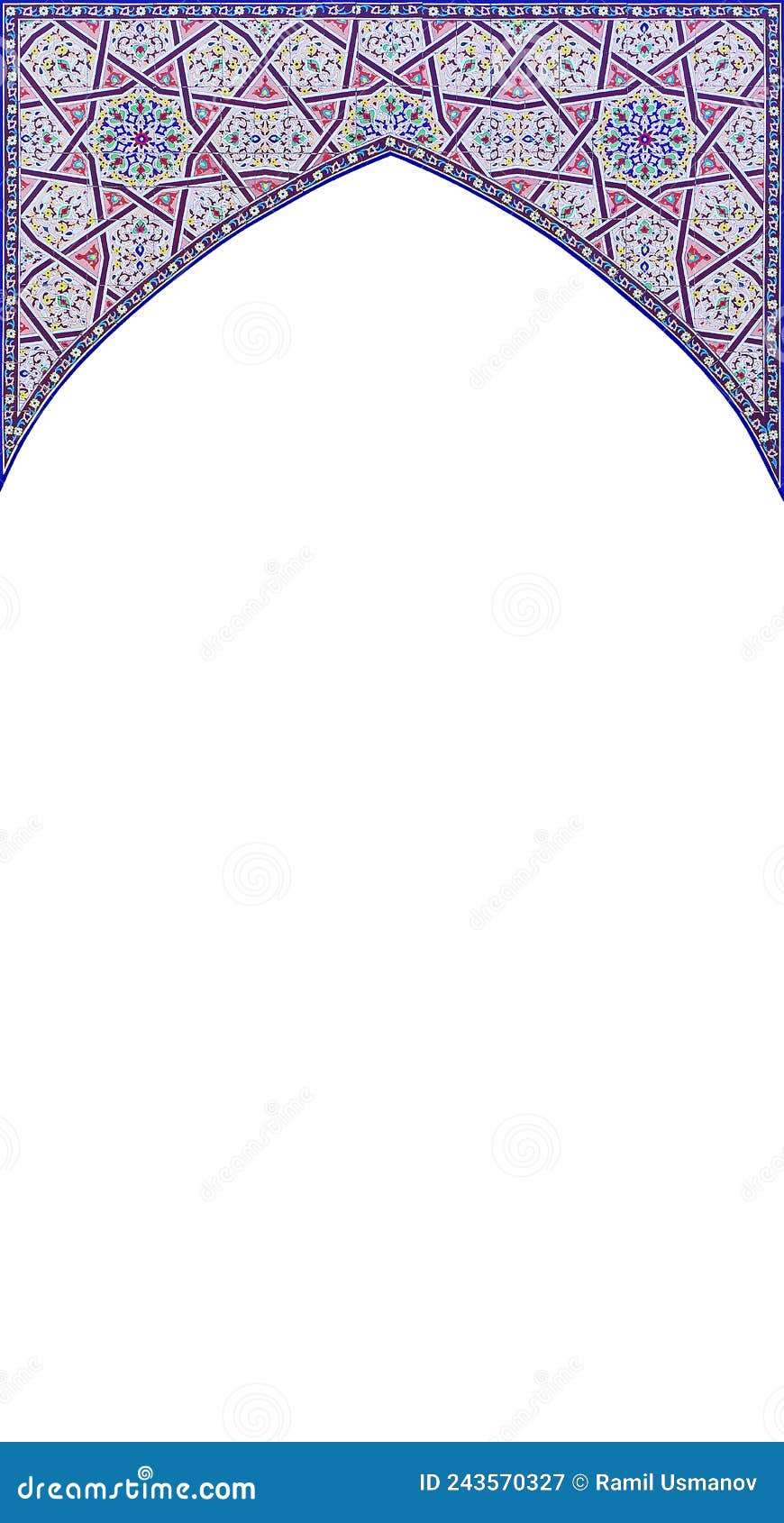 an arch with patterns in arabic style with a white background.