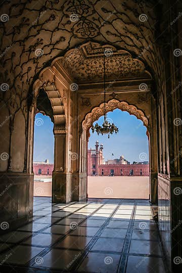 Arched Mosque Interior editorial photo. Image of arched - 52305586