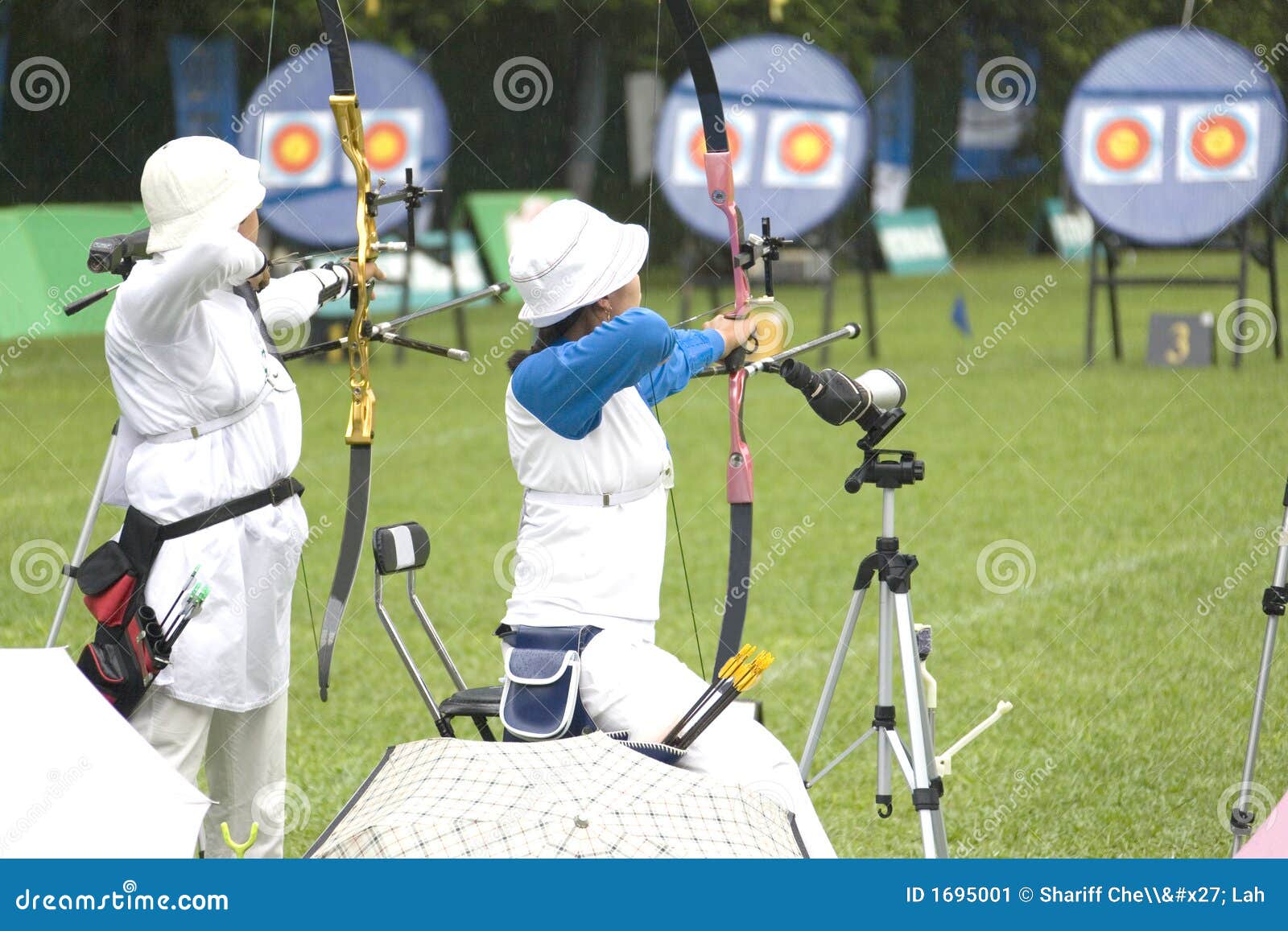 Archery for Disabled Persons Stock Image Image of grass, games 1695001