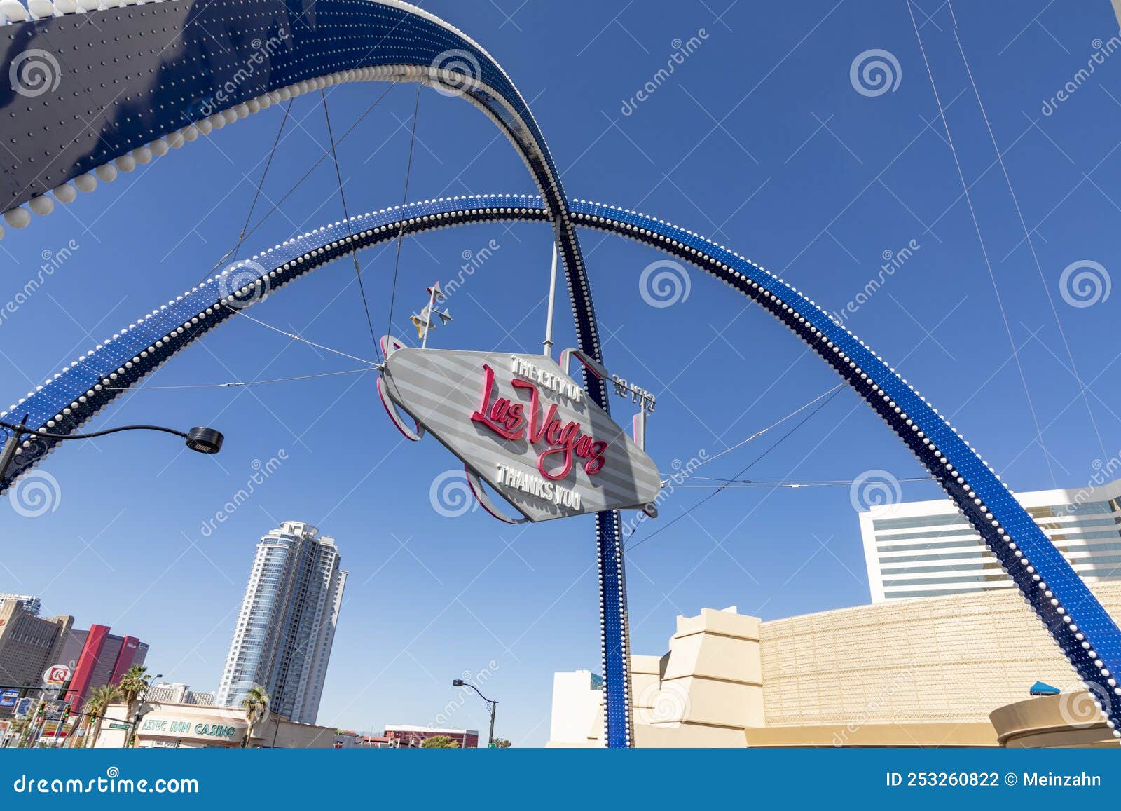 Arches that are 80-feet-tall Now Form a Gateway To Downtown Las Vegas. they  are Located on Las Vegas Boulevard between St Editorial Photography - Image  of greeting, america: 253260822