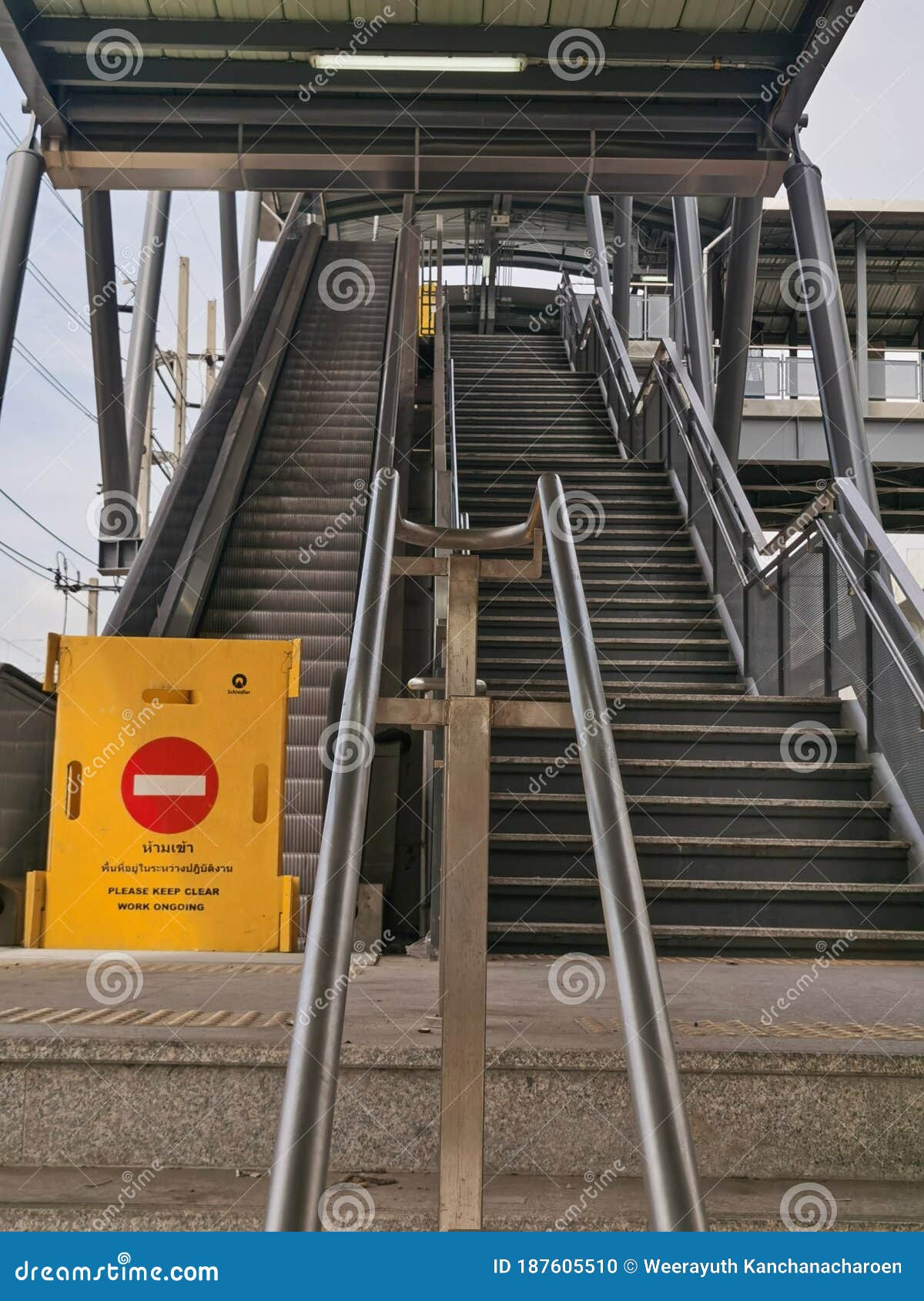 Architecture Construction of Elevator, Escalator Stairs and Sky Walk ...