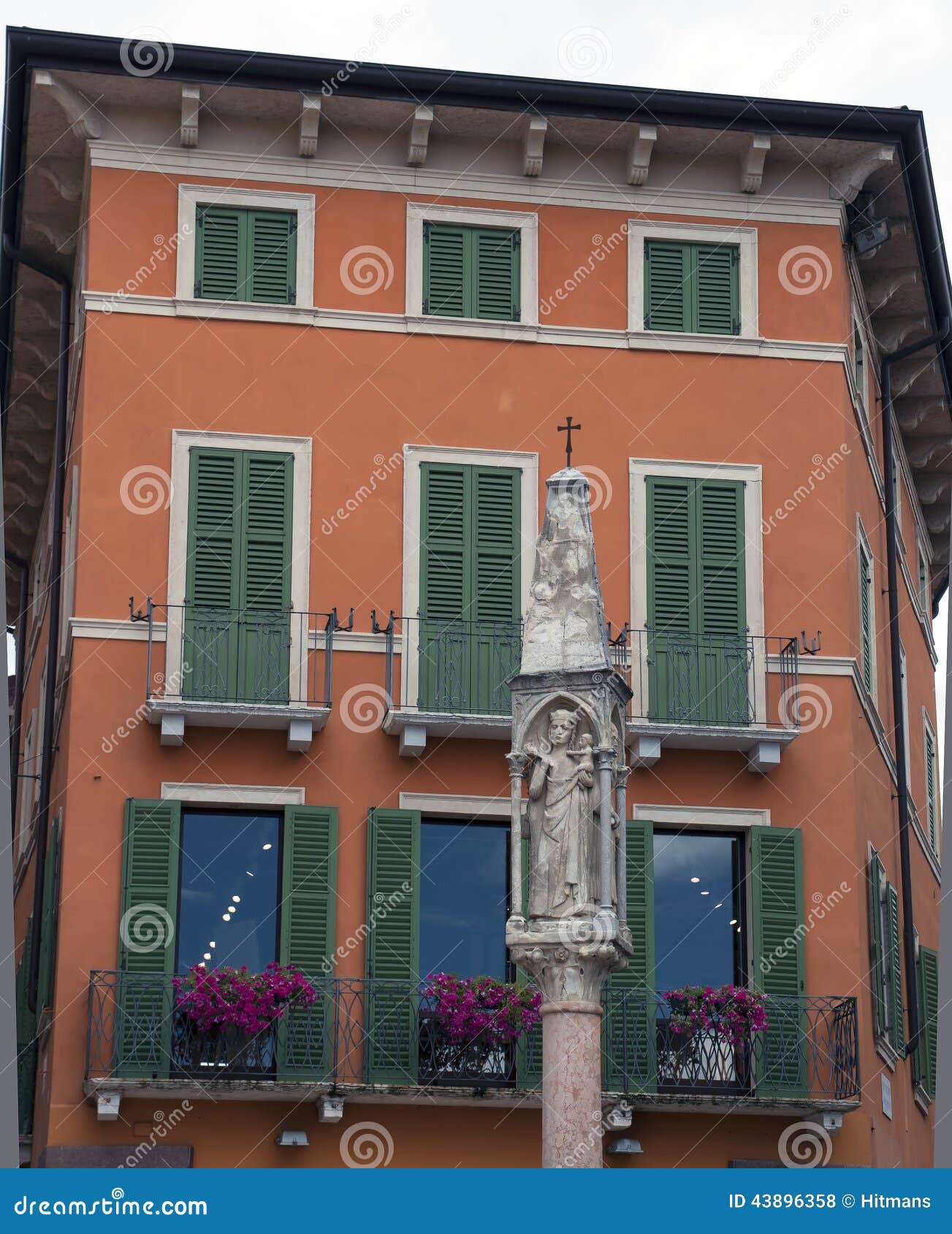 architeture of the piazza bra,verona.