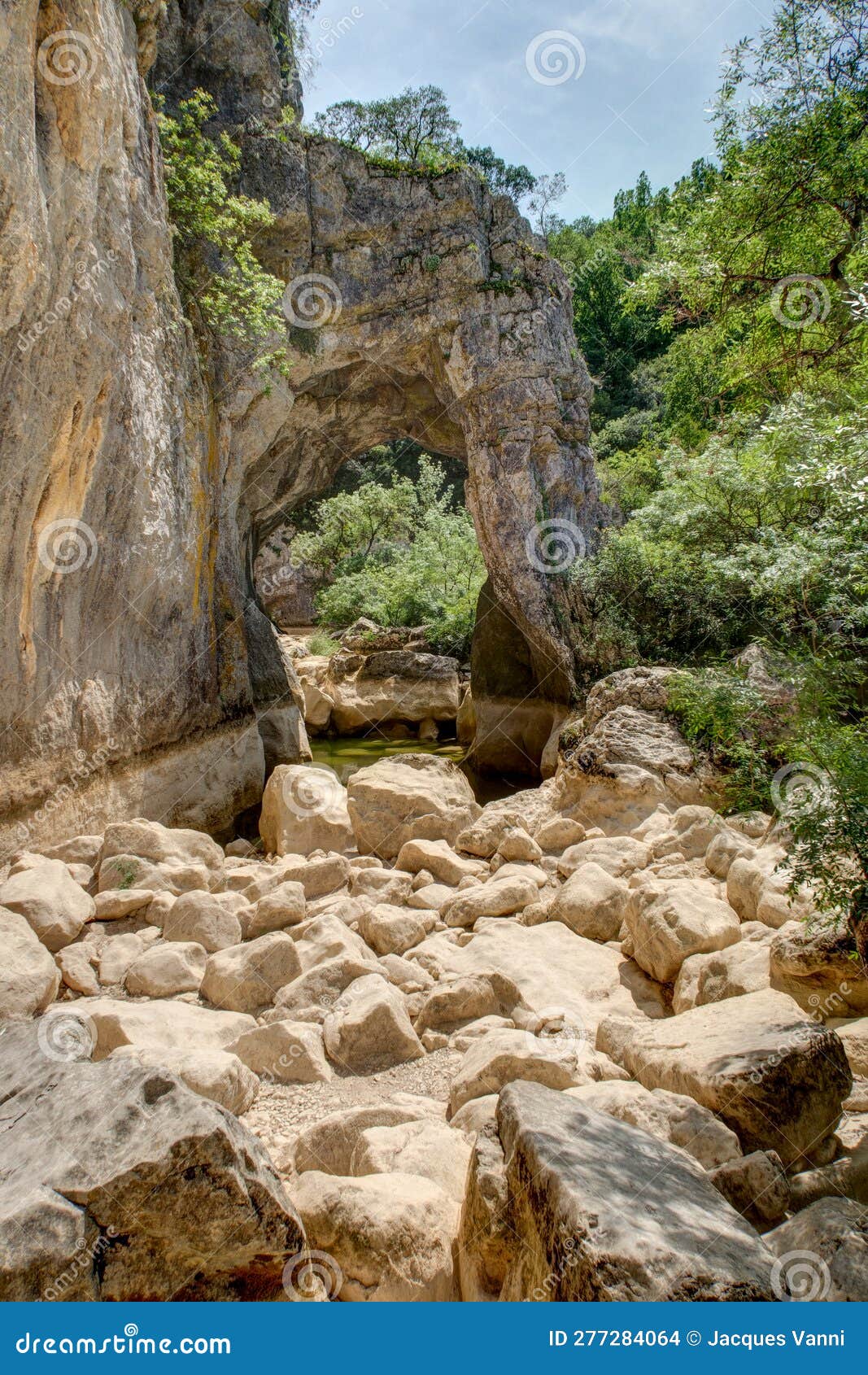 the arcs ravine towards saint-martin-de-londres in the herault department - occitanie region