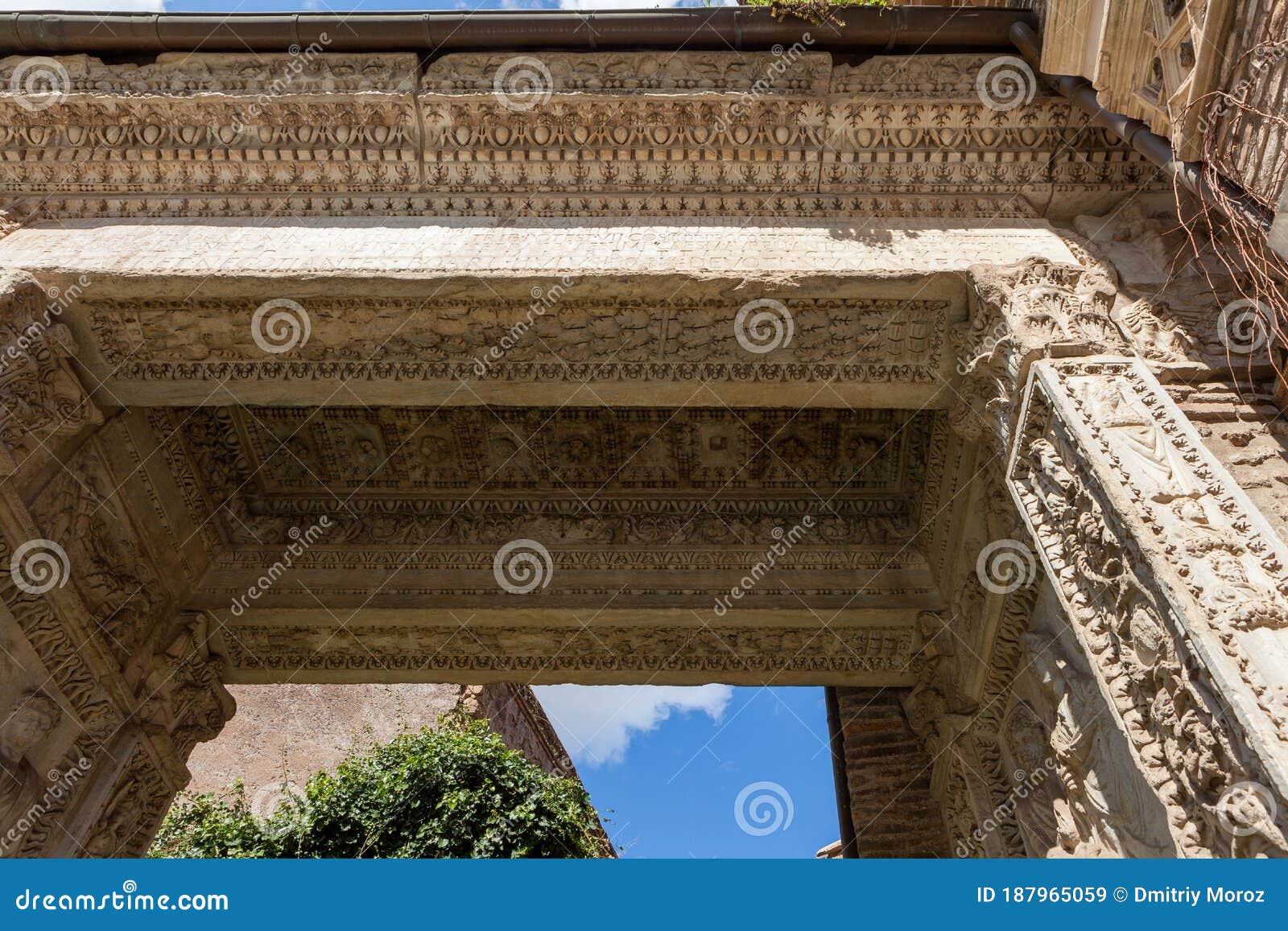 the arcus argentariorum arch of the money-changers; arco degli argentari, is an ancient roman arch that was partly incorporated