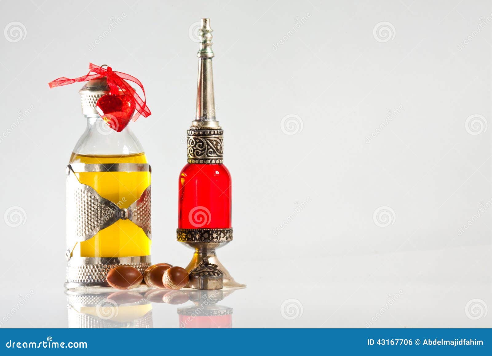 Argan nut in cosmetics stock photo. Image of dient, ingracopy 43167706