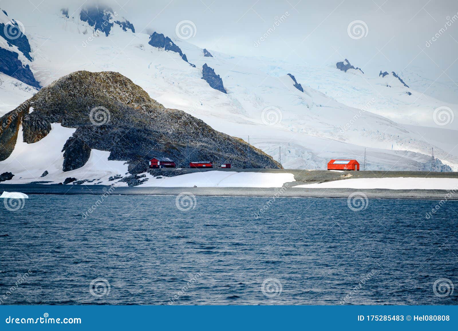 argentine antarctic research station teniente camara on halfmoon island