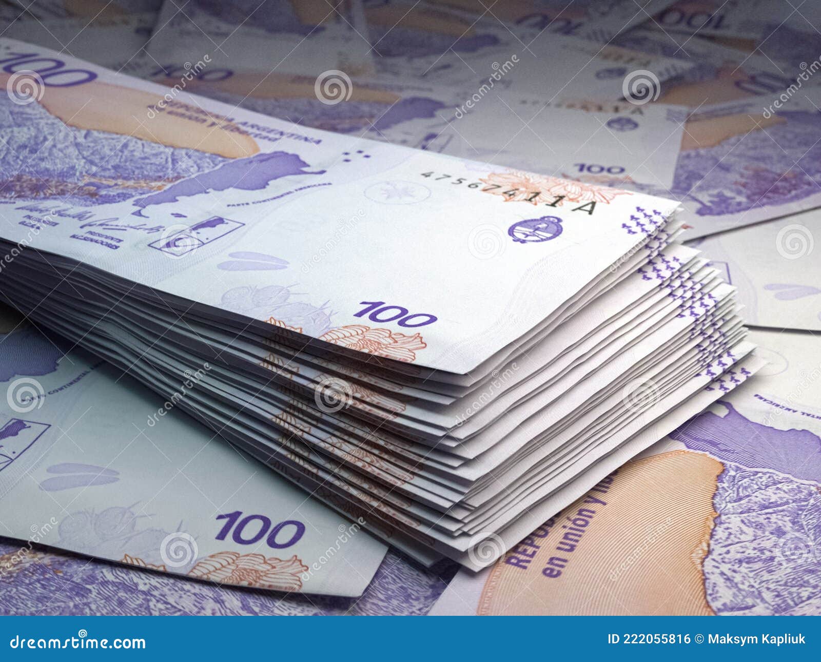 argentine money. argentine peso banknotes. 100 ars pesos bills