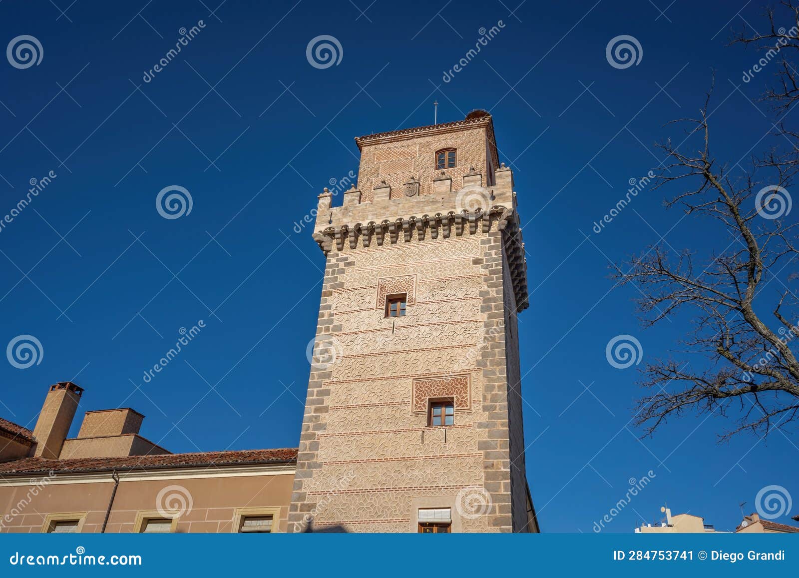 arias davila tower - segovia, spain