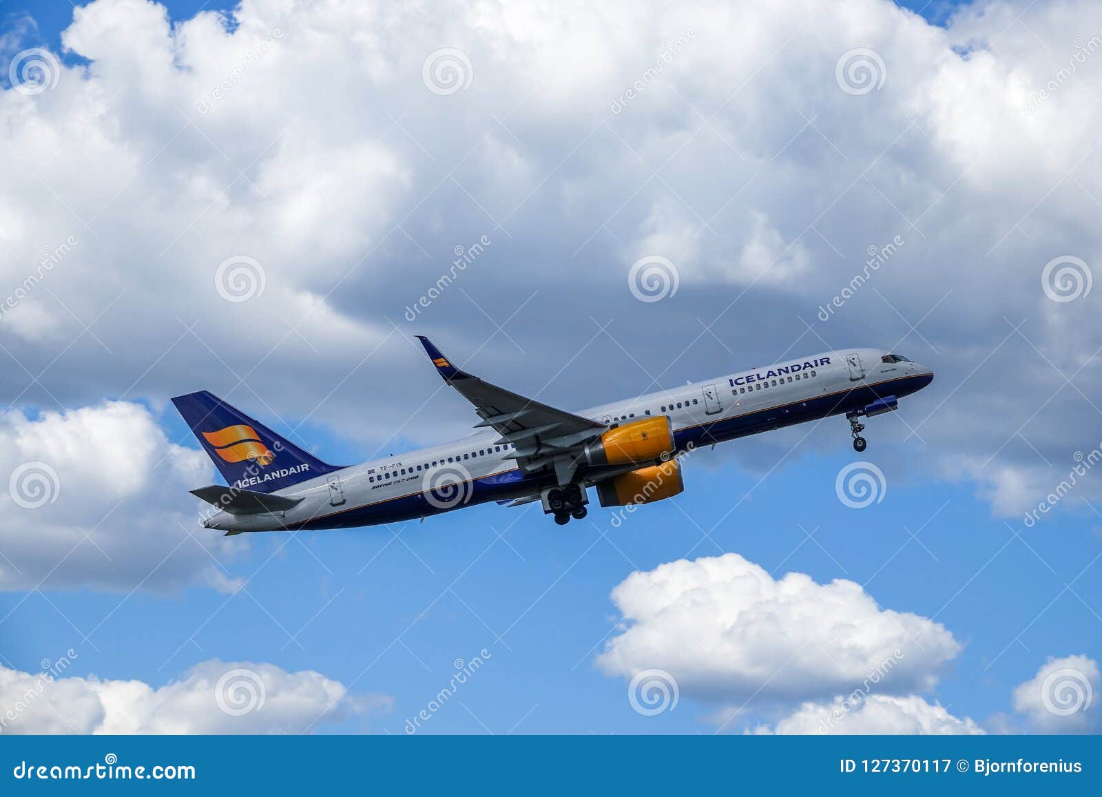 Boeing 757 200 Seating Chart Icelandair