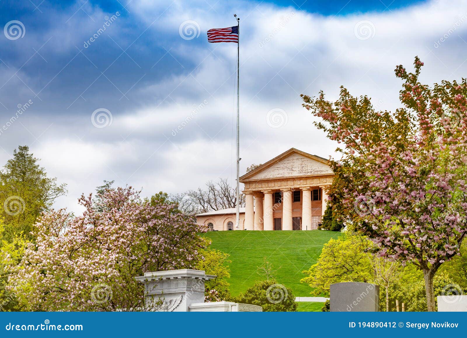 Arlington House, the Robert E. Lee Memorial Stock Photo - Image of  building, hill: 194890412