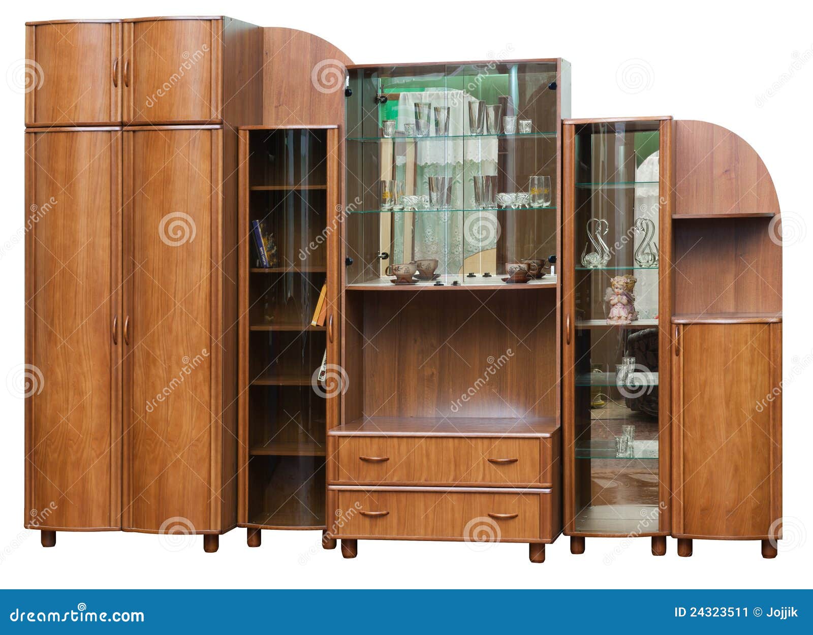 Armario De Madera Con Las Puertas De Cristal Imagen de archivo - Imagen