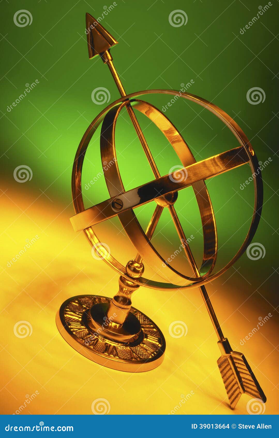 Golden astrological symbol in the circle. Mirror surface sphere in the  center of the ring. 3D rendering Stock Photo - Alamy