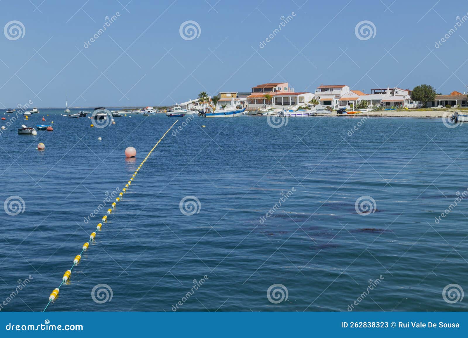 armona island in ria formosa