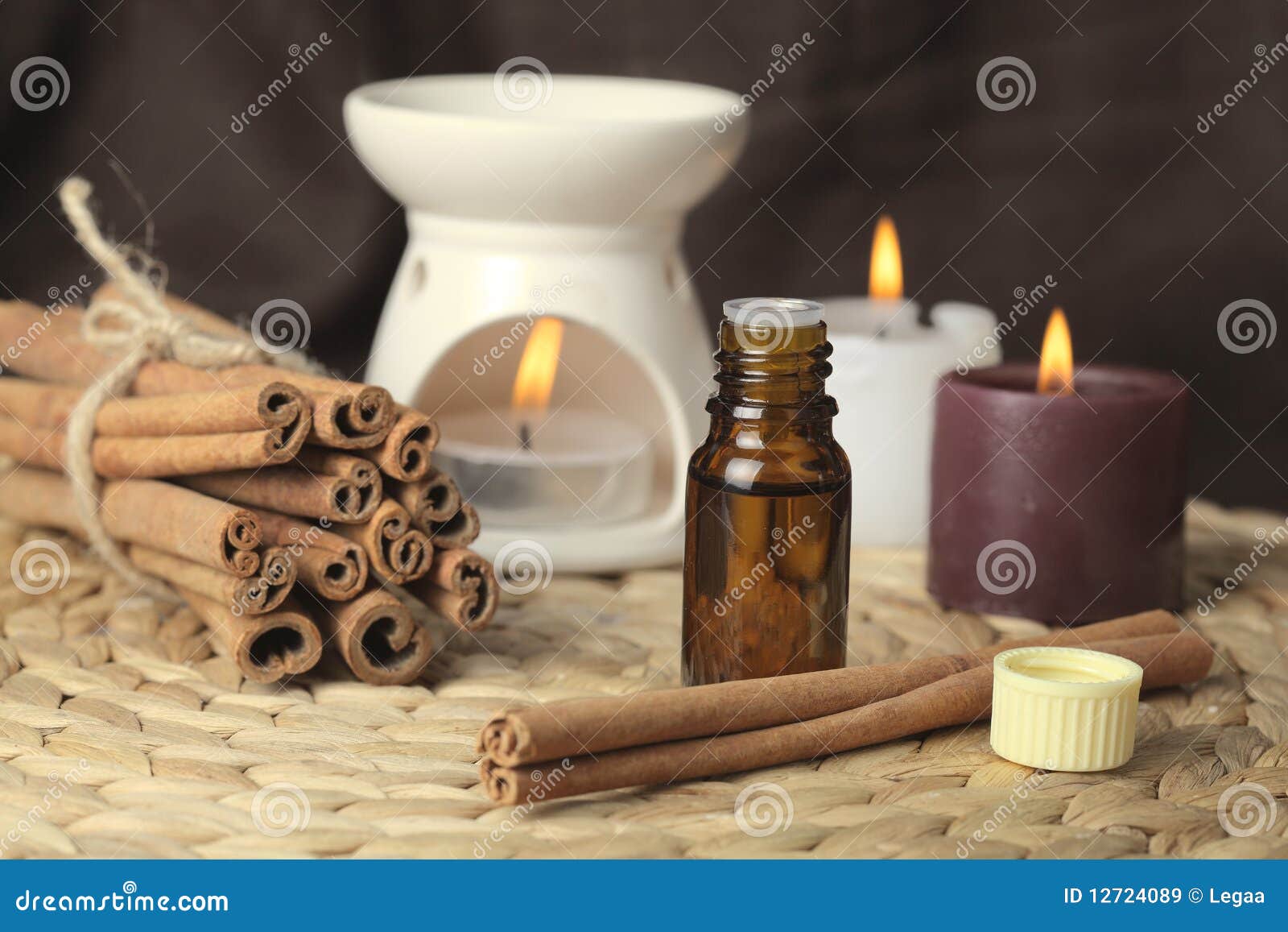 aromatherapy - candles and cinnamon