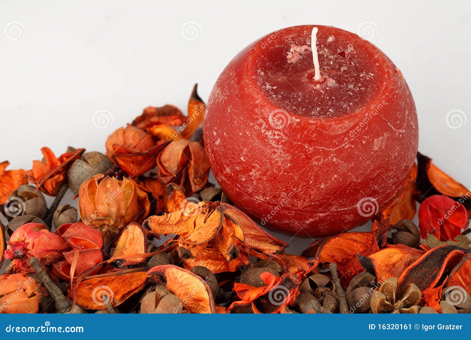Aromatic candle stock image. Image of happy, fragnance 16320161