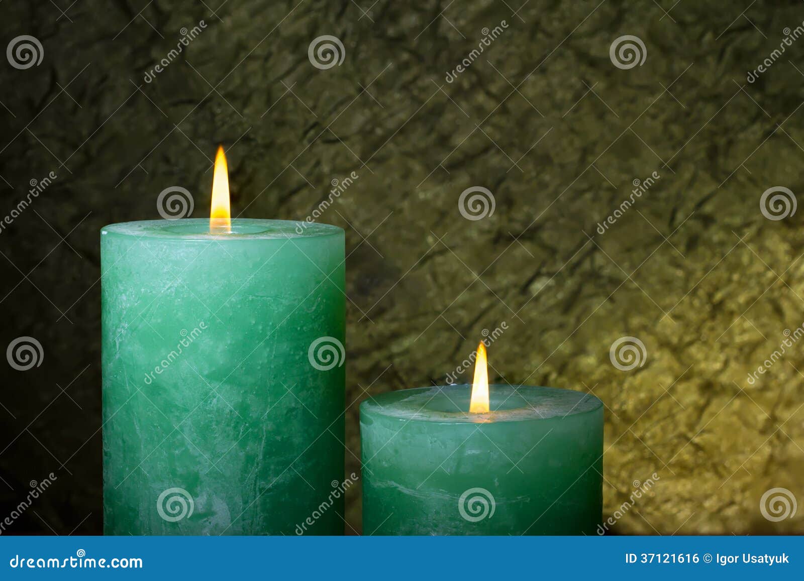 ergens scheiden systeem Aromatische groene kaarsen stock foto. Image of gescand - 37121616