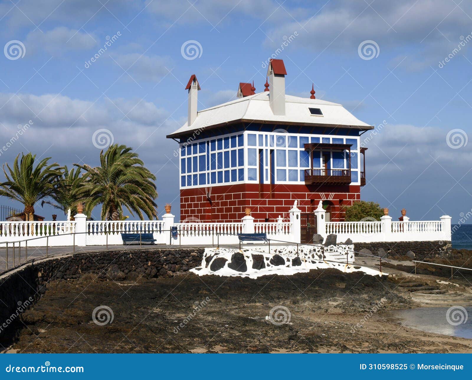 arrieta, casa juanita, the blue house