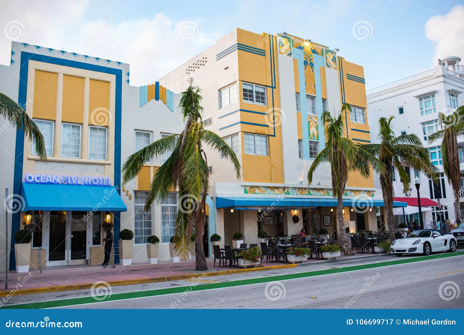Art Deco Building In Miami Beach Florida Editorial Art Deco Building In Miami Beach Florida Editorial