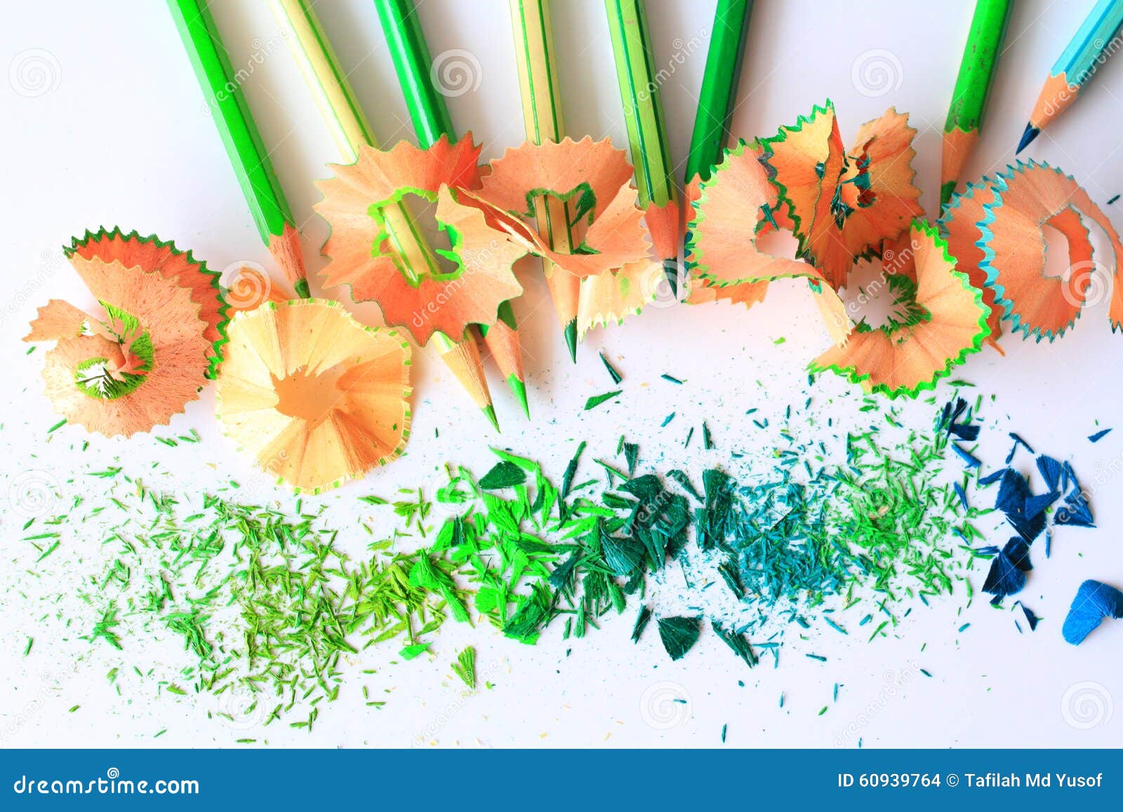 Art Des Crayons De Couleur Verte Photo stock Image du orange, élogieux 60939764