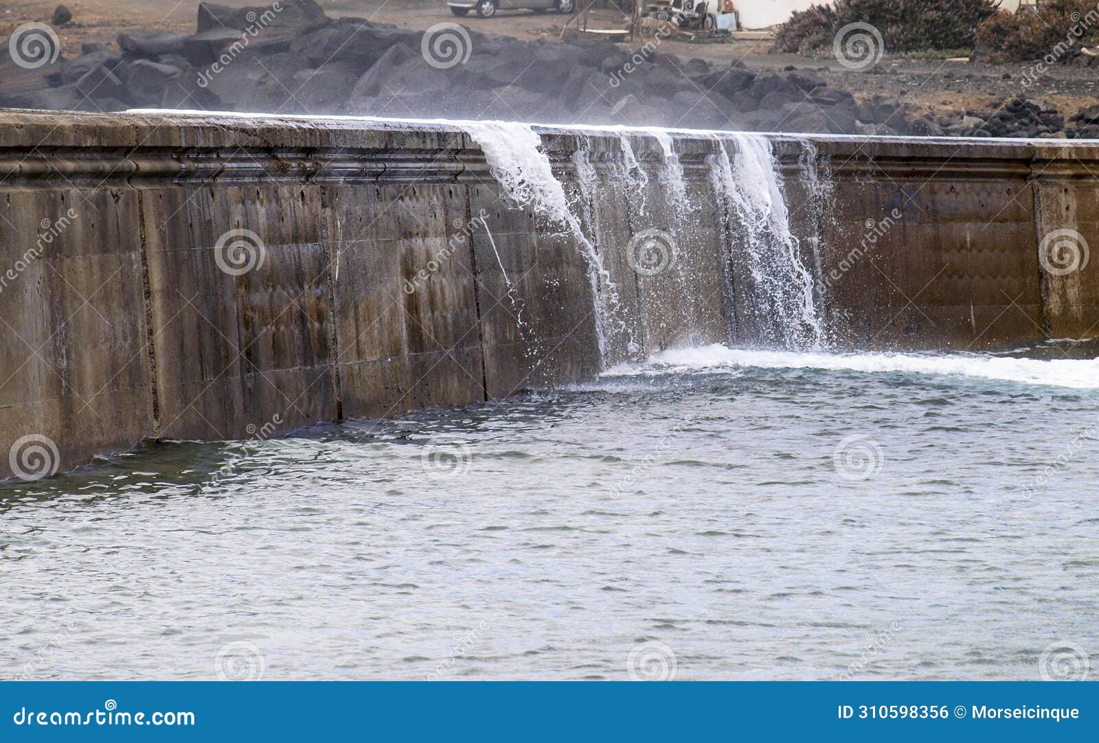 artificial pool of la charca