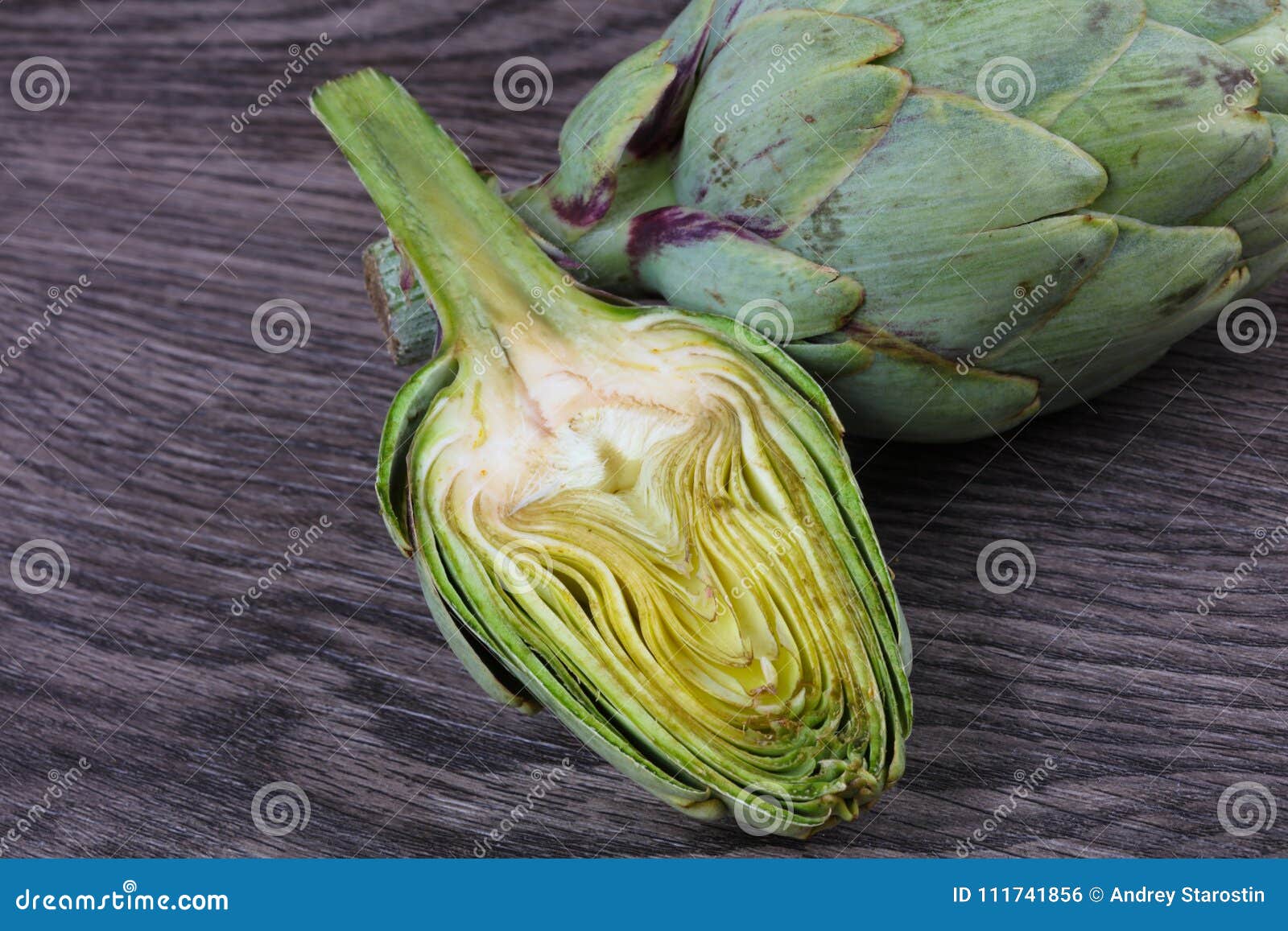 Artisjok stock foto. Image of voedsel, gezond, bloem 111741856