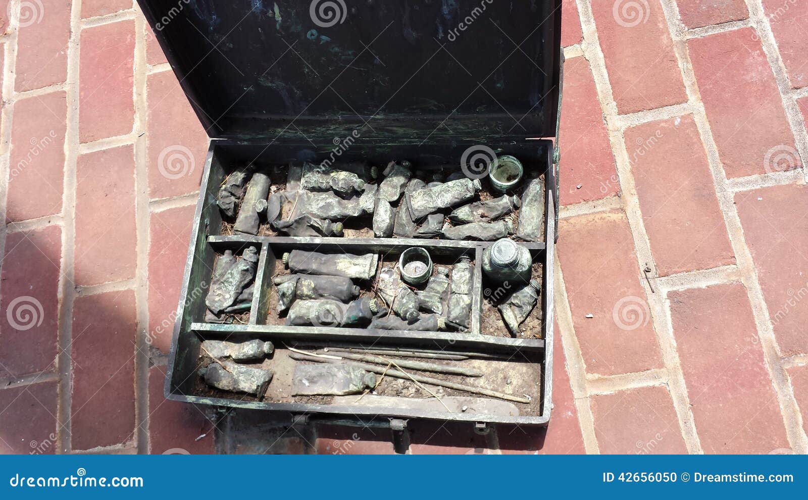 Artist tools sculpture stock photo. Image of painting 42656050