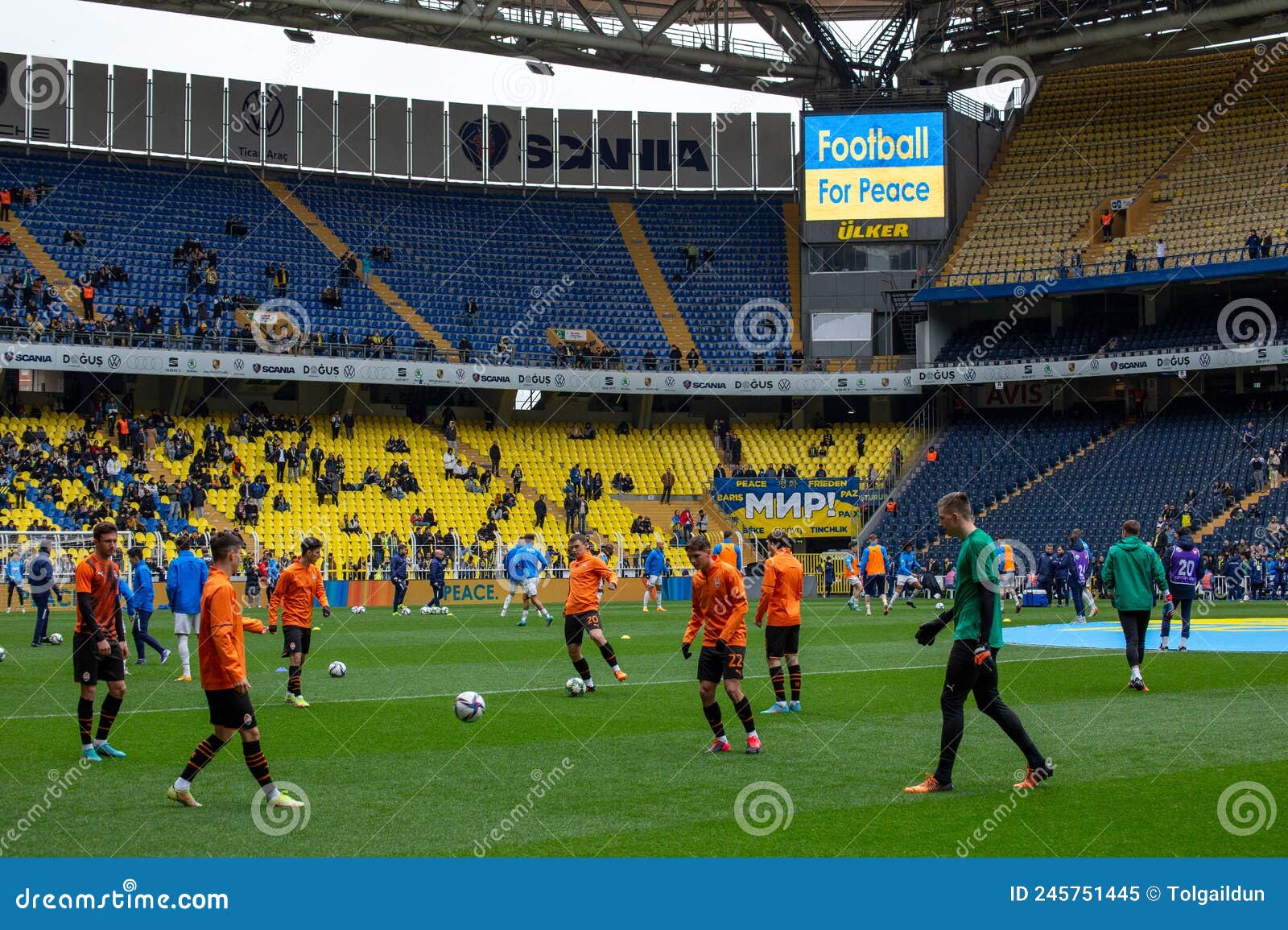 Alanyaspor x Fenerbahçe: A Clash of Turkish Football Titans