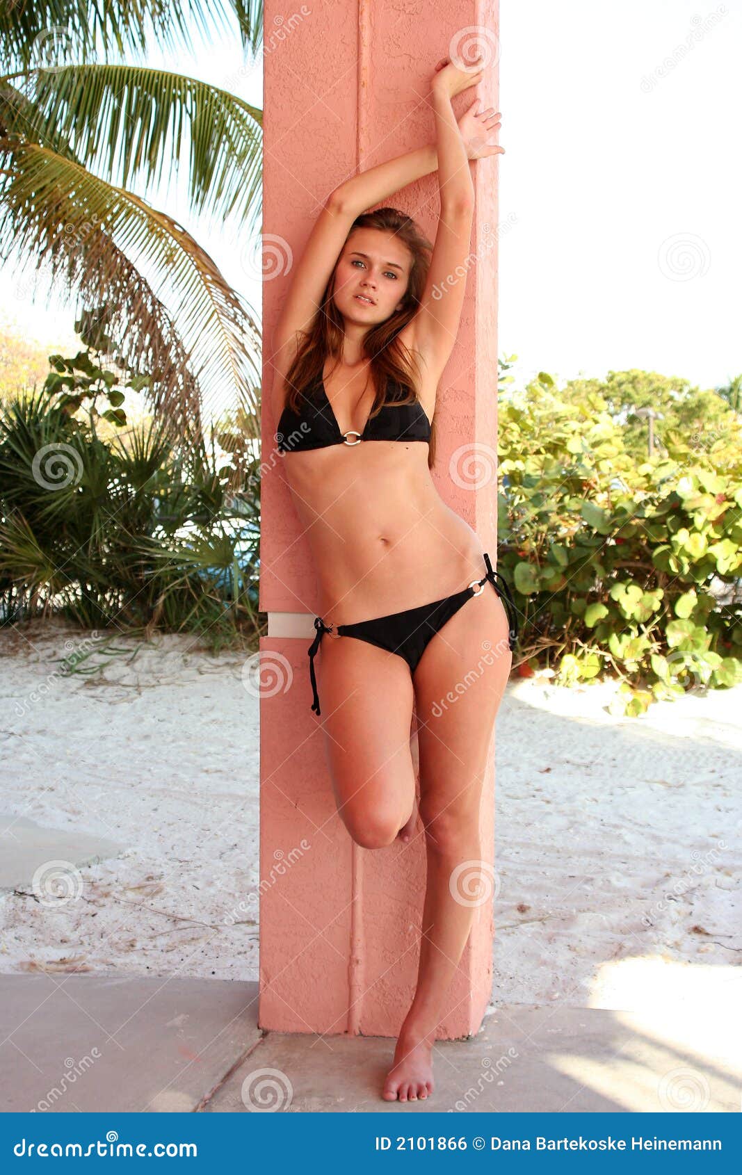 Photos ashley judd bikini Ashley Judd