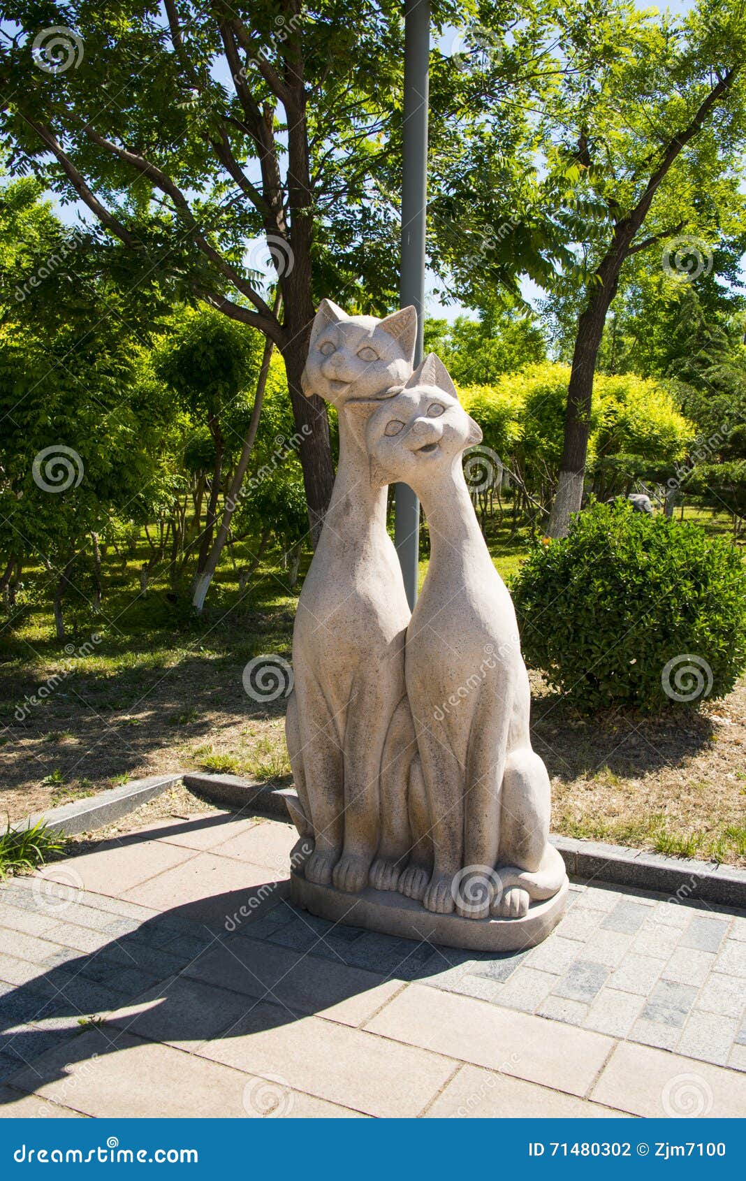 asia china, beijing, yang shan park, landscape sculptureÃ¯Â¼Åtwo cats