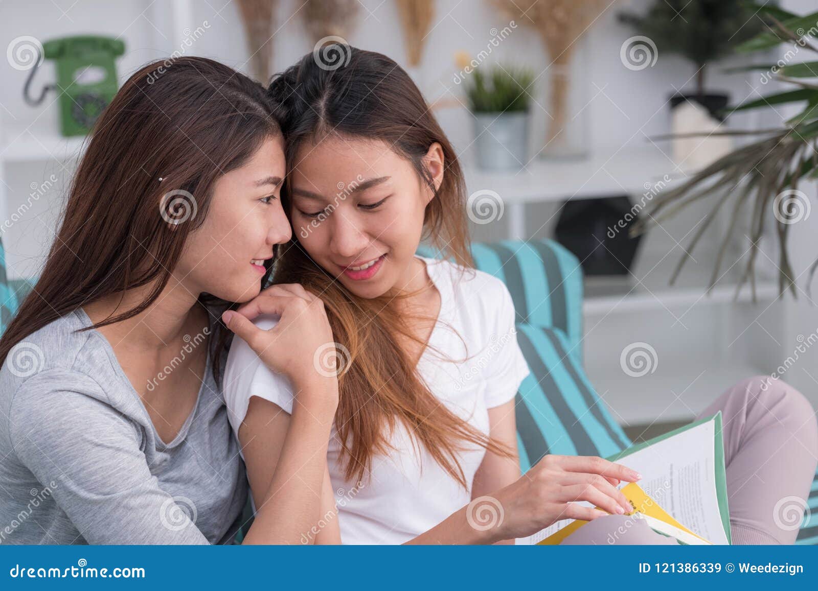 Oriental Teen Lesbians