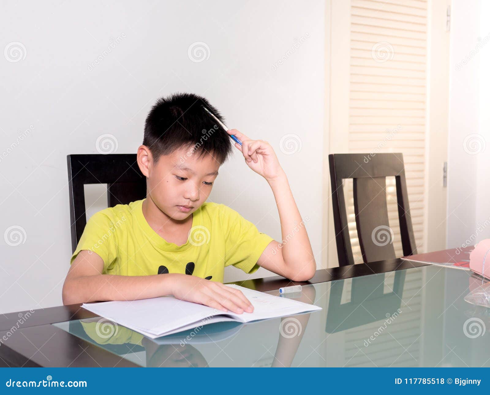 Little asia. Boy studying on the Table PNG. Boys study Desk. Student boy the Table Side view. Маленькими азиатскими ручками работать надо.