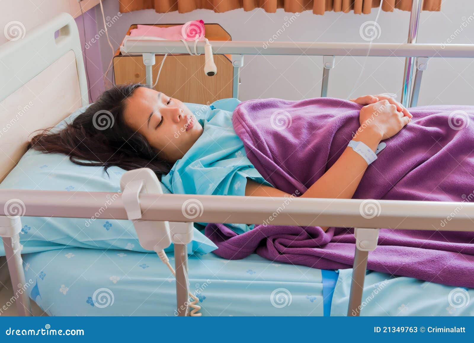 Asian Female Patient on Bed Stock Image Image of healthcare, patient 21349763