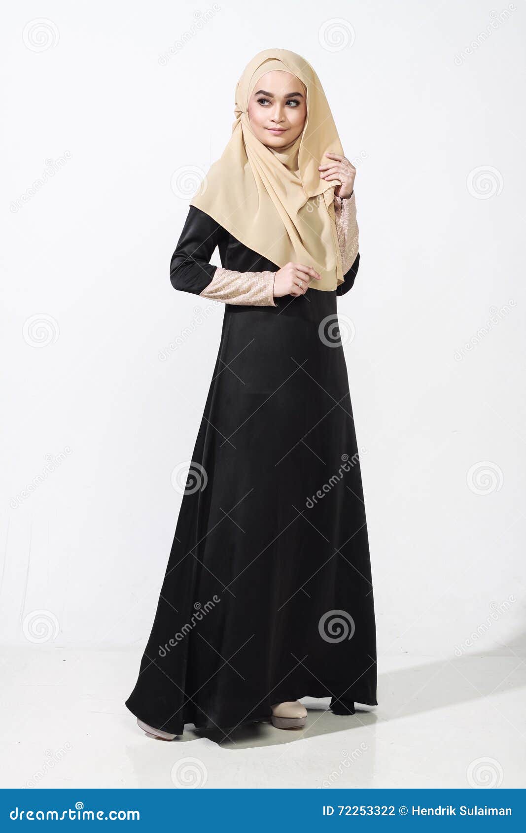 Asian Malay Woman Posing With Muslim Attire Stock Photo 