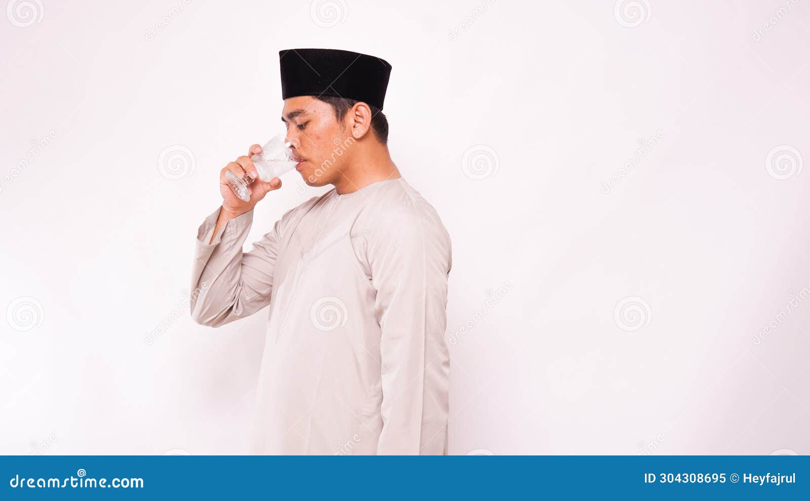 Asian Muslim Man Drink Water during Ramadan Stock Image Image of