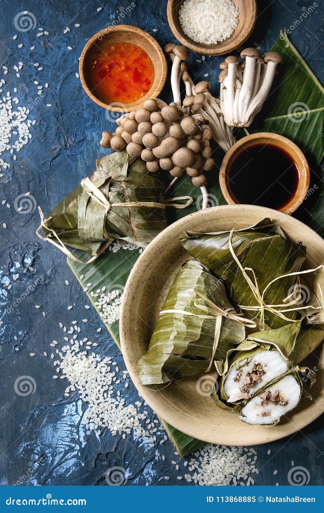 rice piramidal dumplings