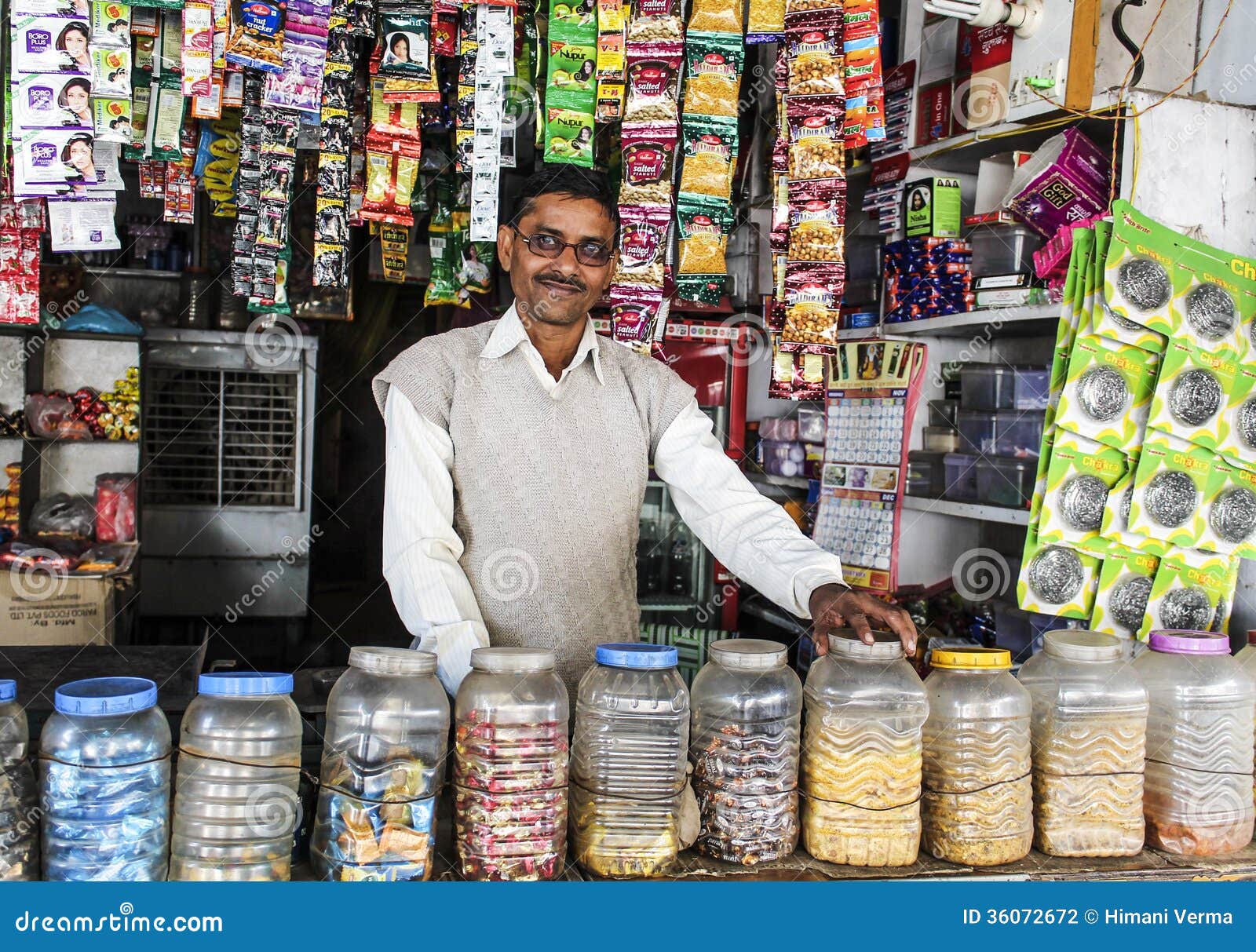 clipart shopkeeper - photo #22