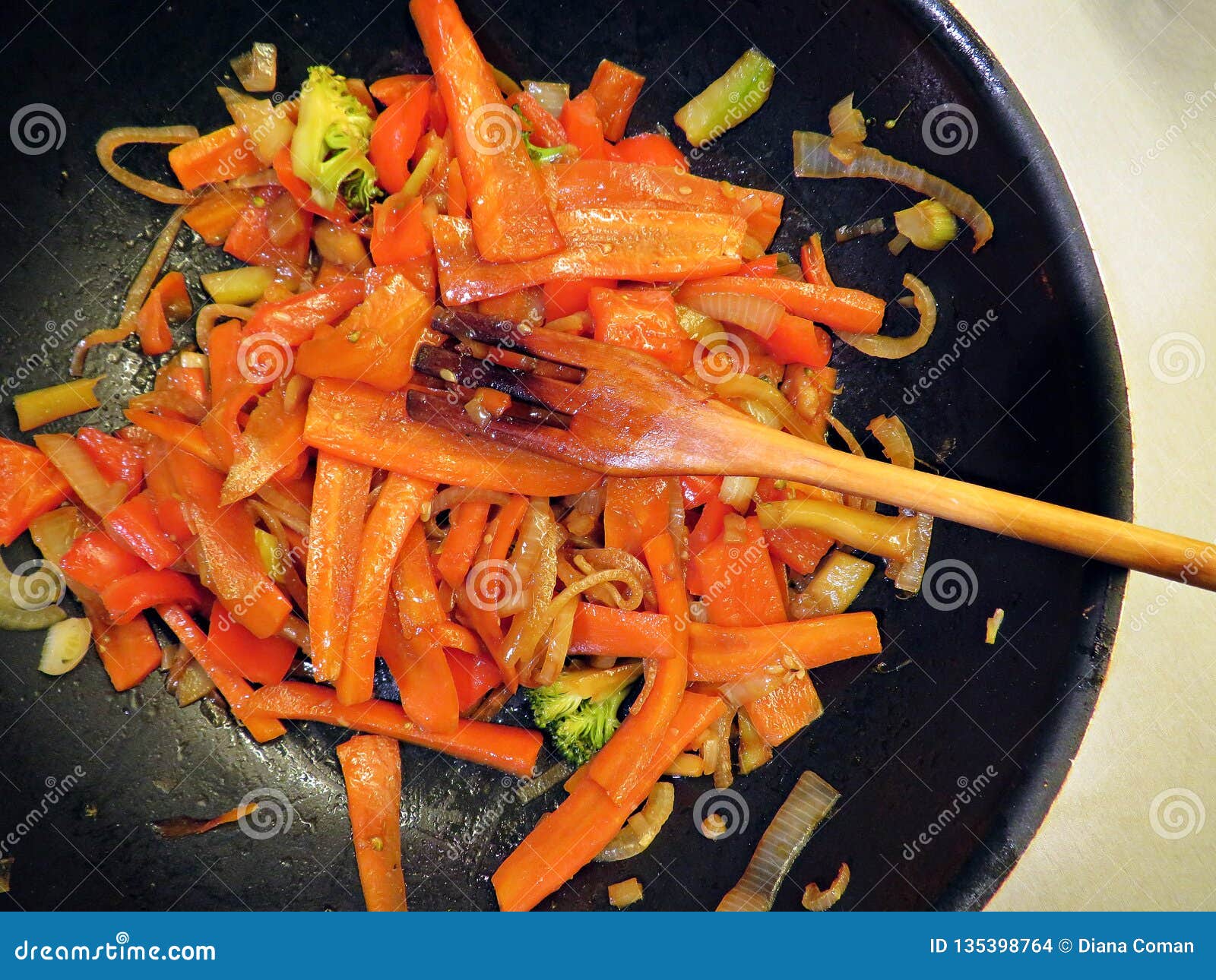 Stir-fried Vegetables in a Wok Stock Photo - Image of gourmet, broccoli