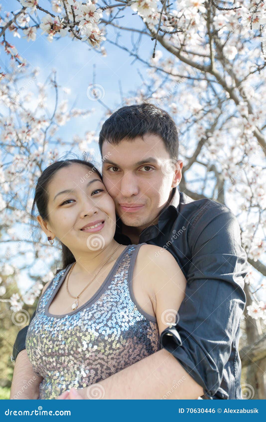 азиатка и русский москва фото 90