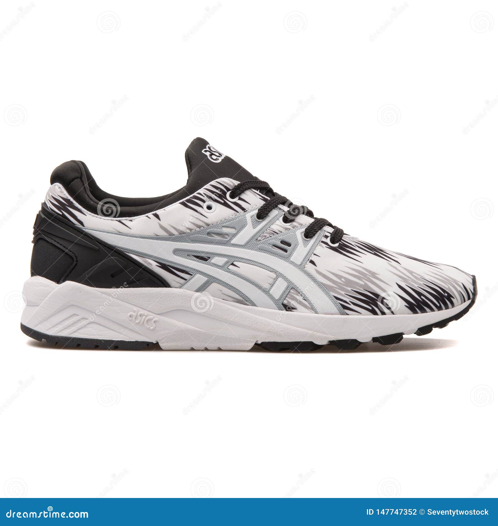 Asics Gel Kayano Trainer Black and White Sneaker Editorial Photography - of equipment, sneakers: 147747352