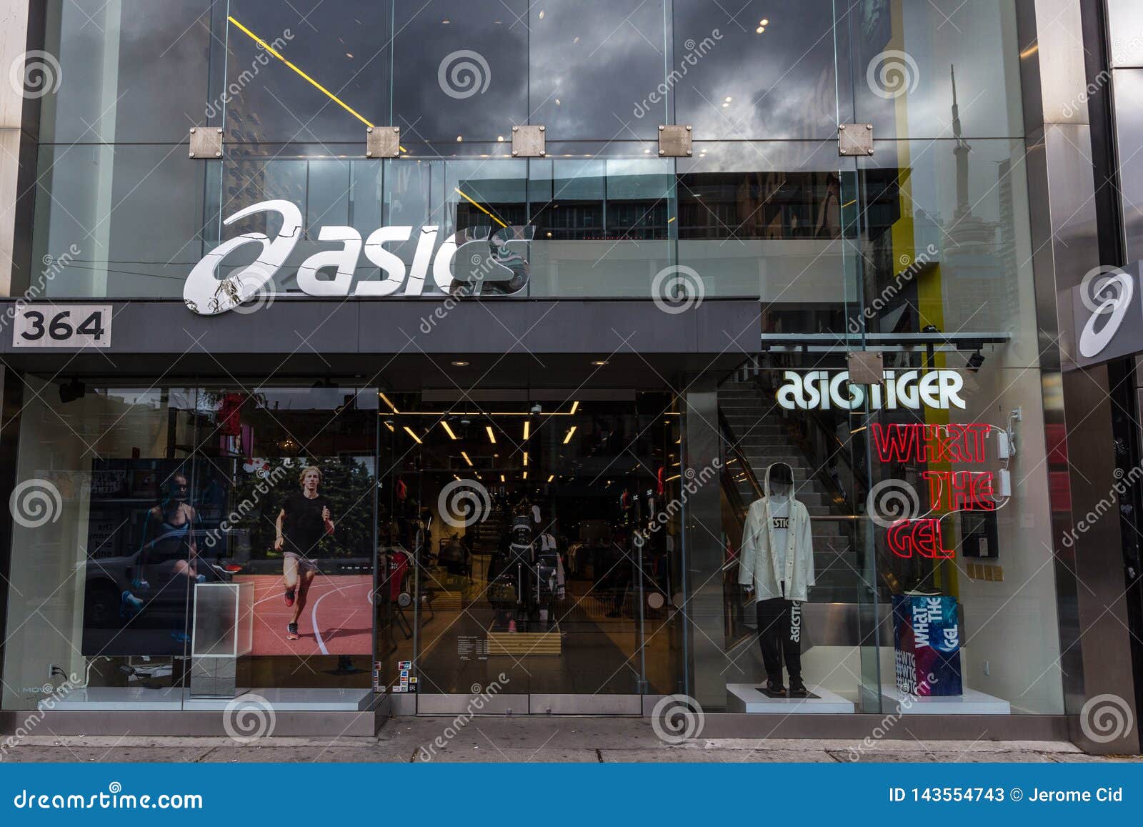 asics toronto