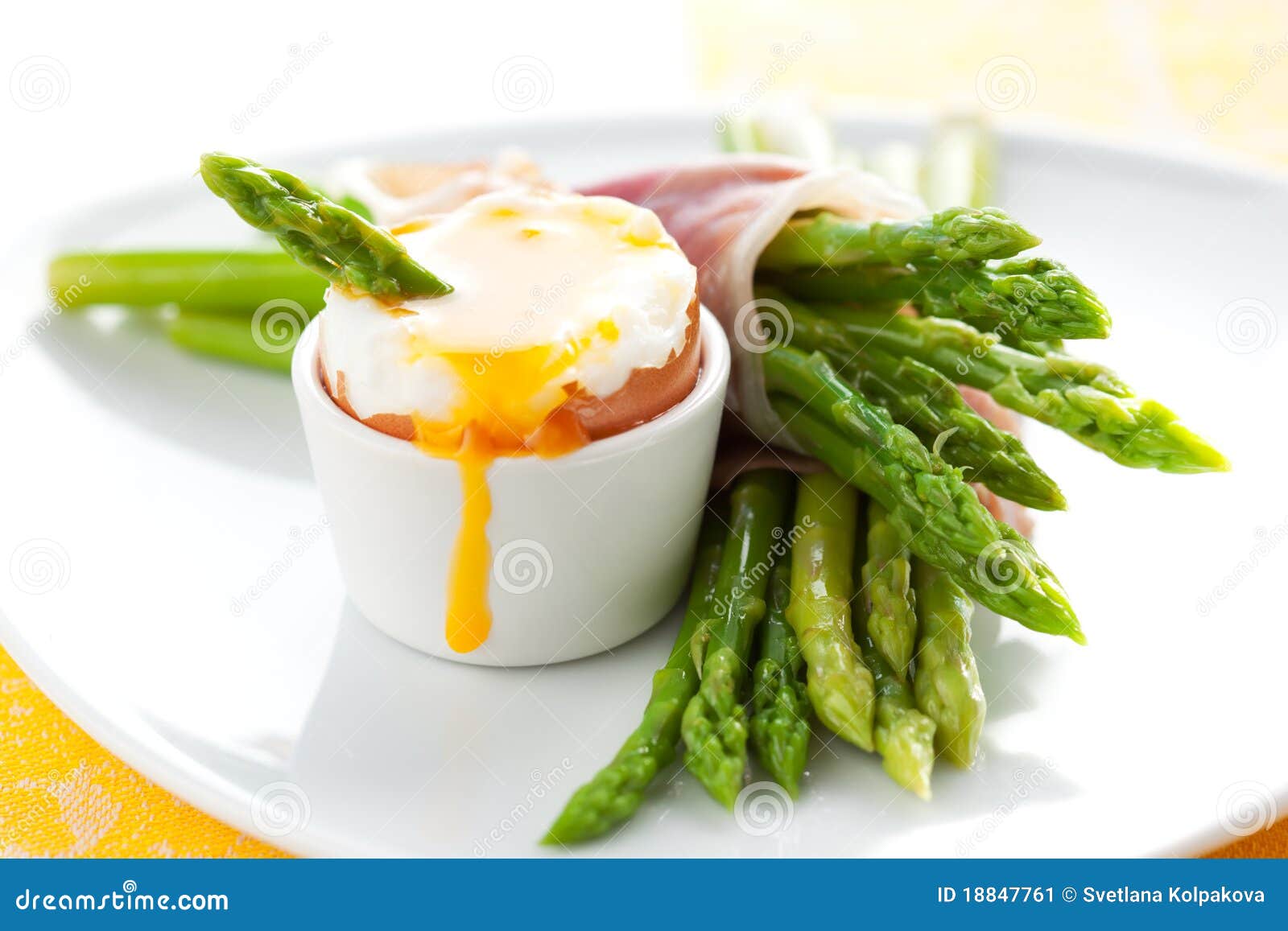 Asparagus ,egg and ham stock image. Image of green, boiled 18847761