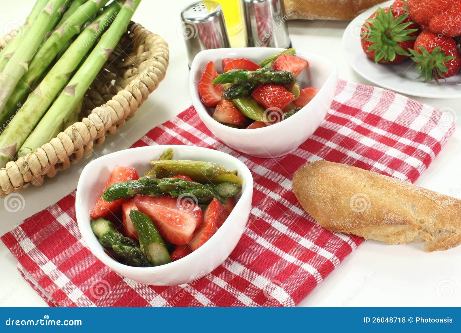 Asparagus lettuce stock photo. Image of seasonal, bund 26048718