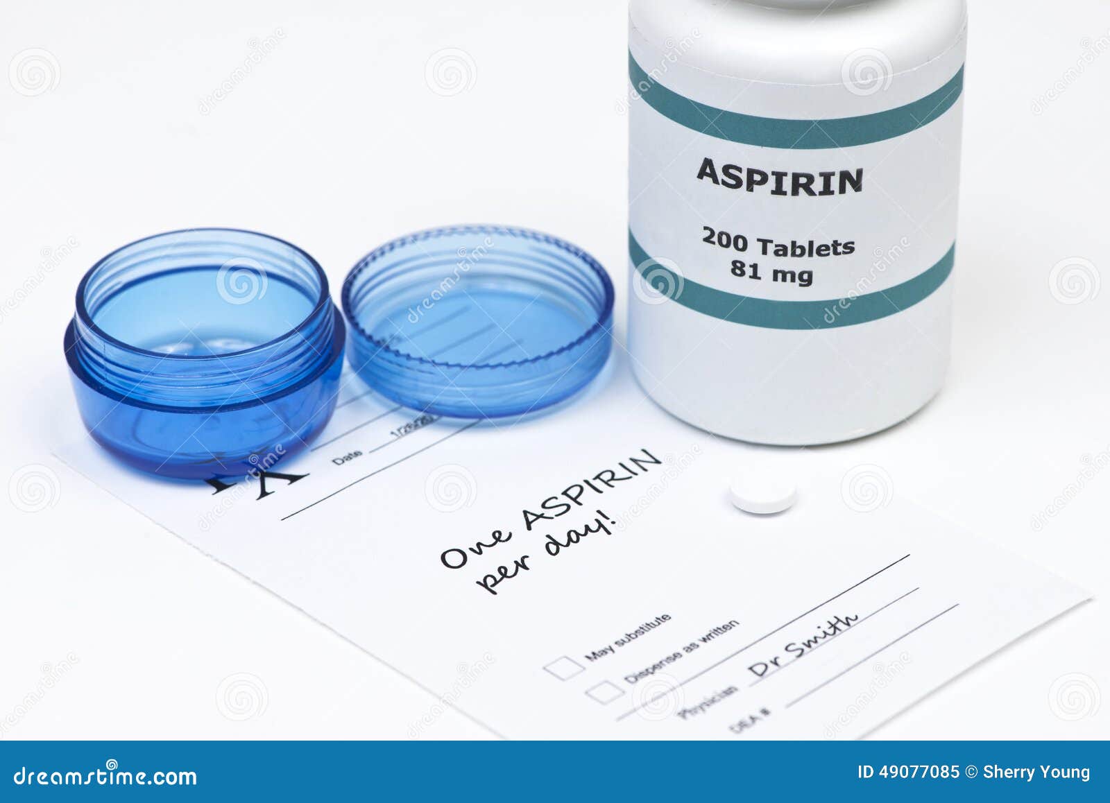 Daily Aspirin stock image. Image of tablet, week, dose 49077085