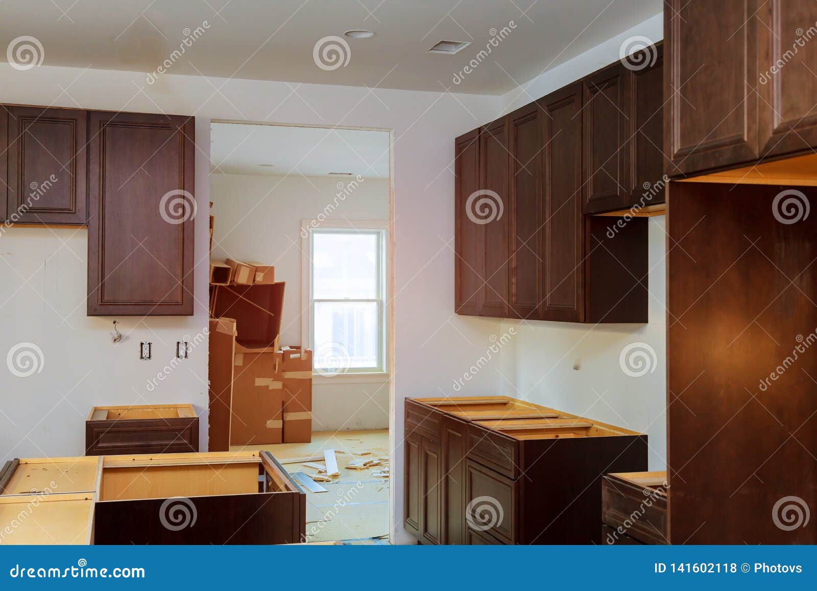 Assembling On Kitchen Cabinets Remodel Furniture Installation