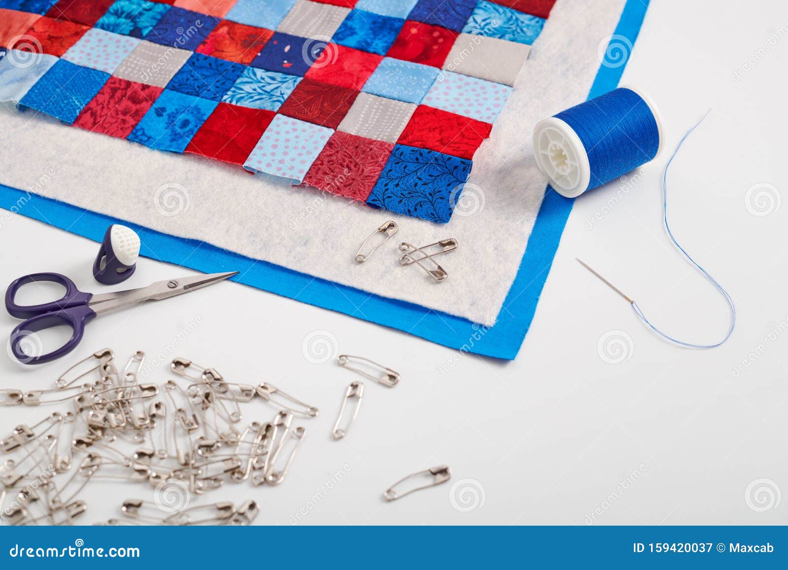 Assembling of a Quilt Sandwich, Curved Basting Pins and Sewing